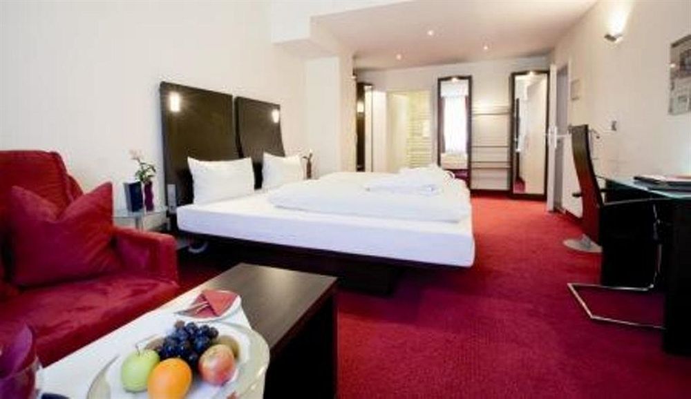 Stadthotel Freiburg Kolping Hotels & Resorts Ngoại thất bức ảnh